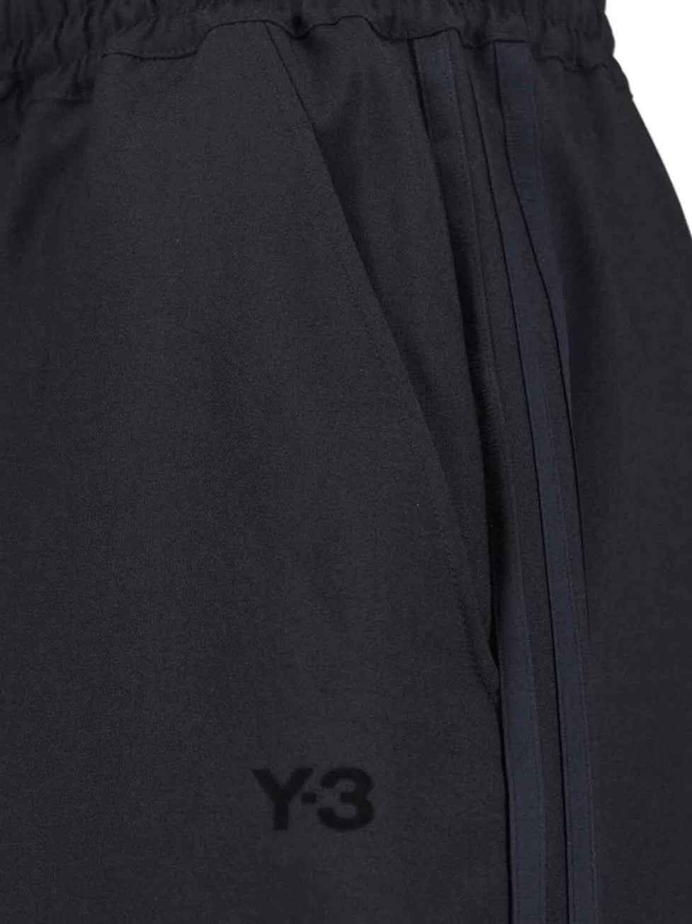 Straight Leg Pants With Elastic Waist And Drawstring Closure