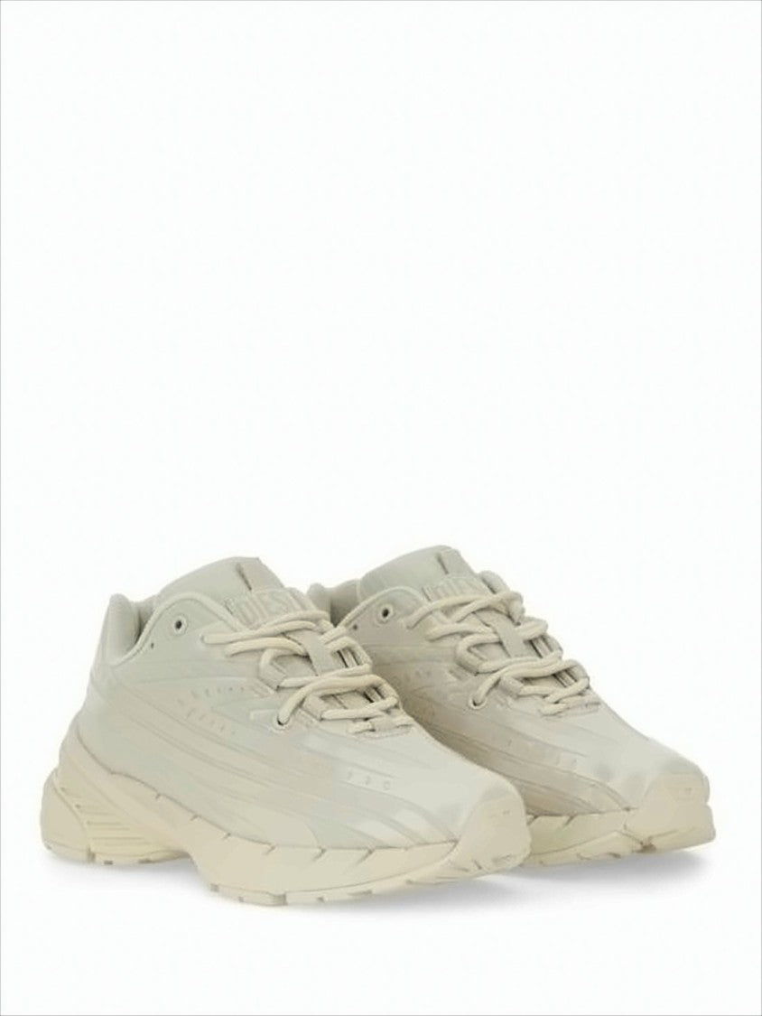 Streamlined Light Beige Sneakers