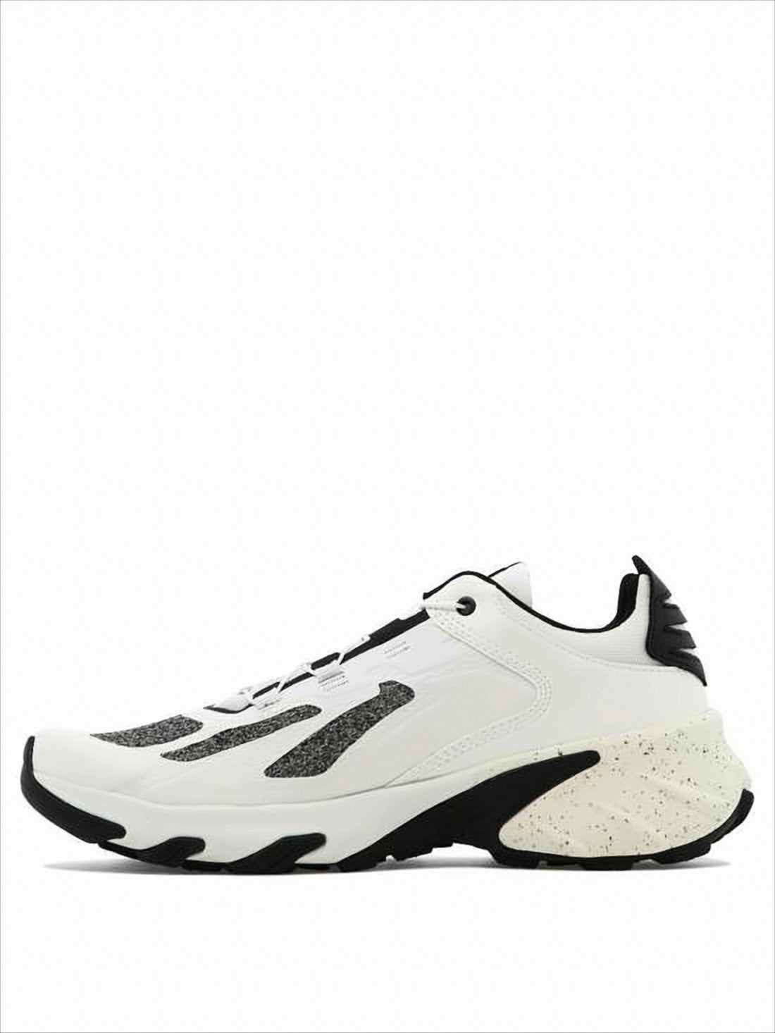 White Sneakers With Dynamic Black Accents