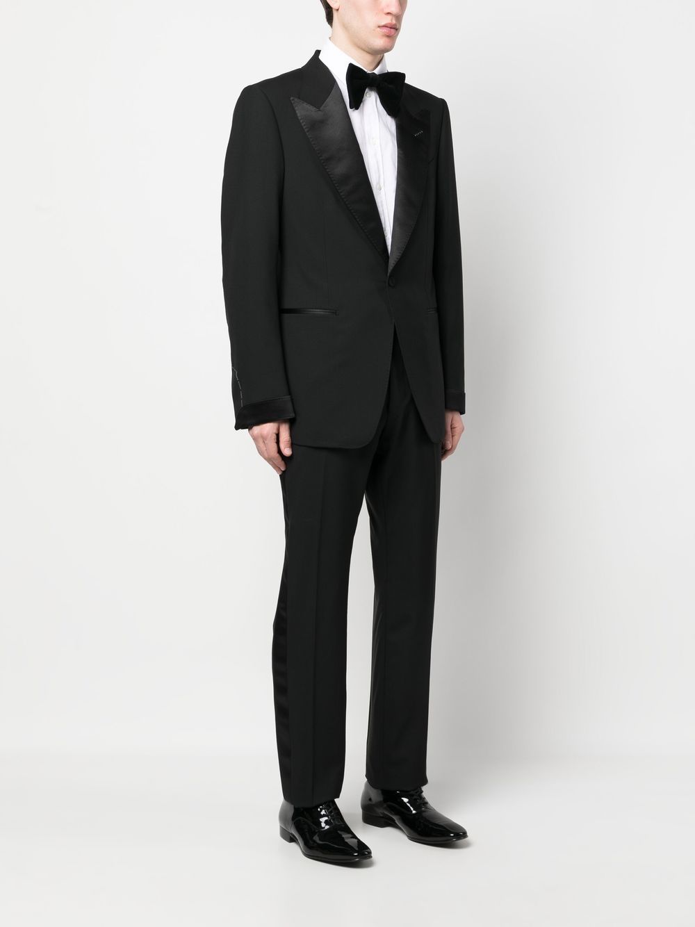 Peak Lapel Single-Breasted Suit