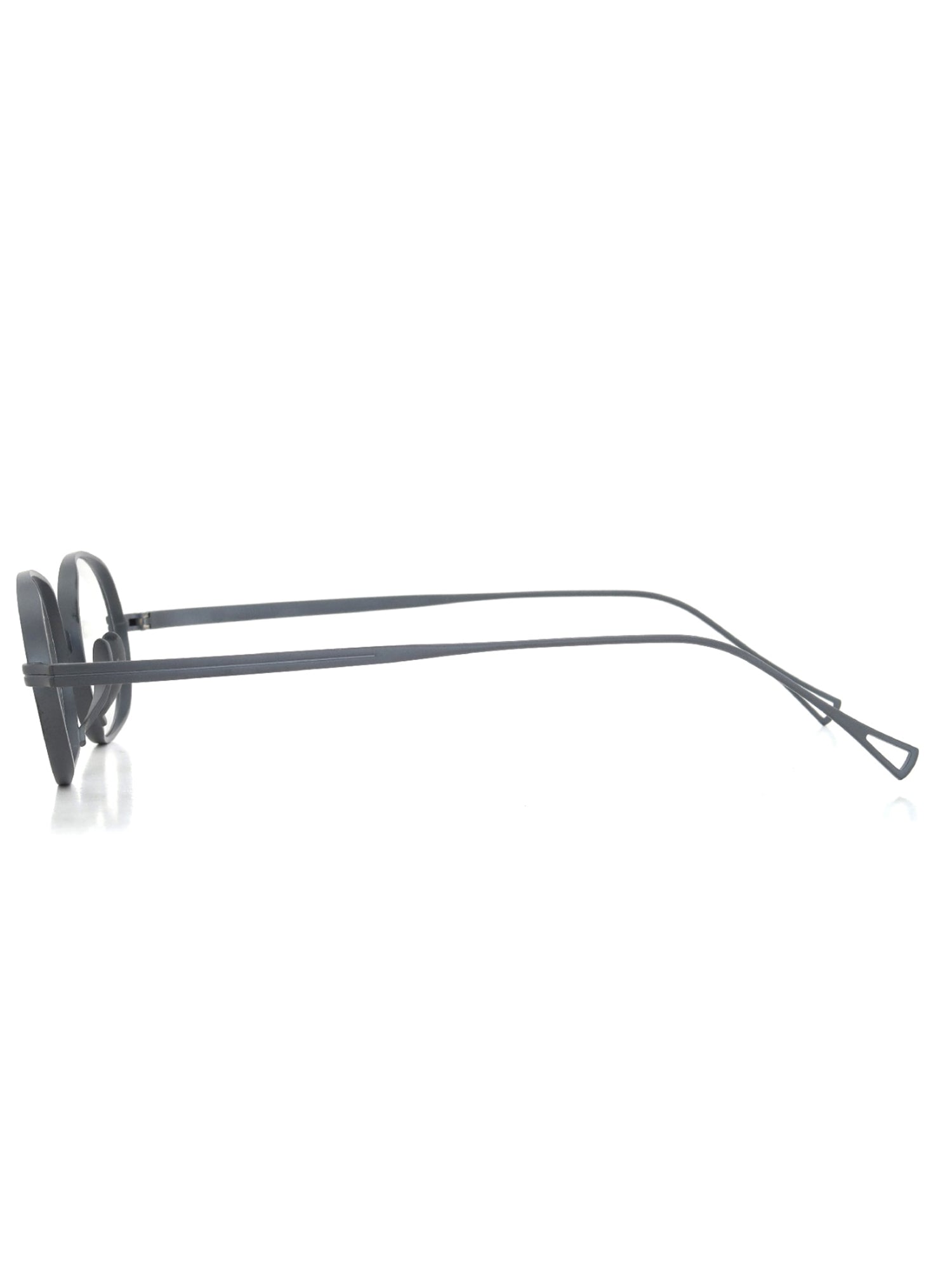 Titanium Optical Frames with Sleek Oval Design