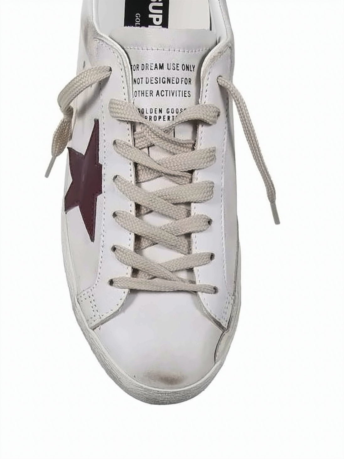 Low-Top Cowhide Leather Sneakers with Vintage Aesthetic