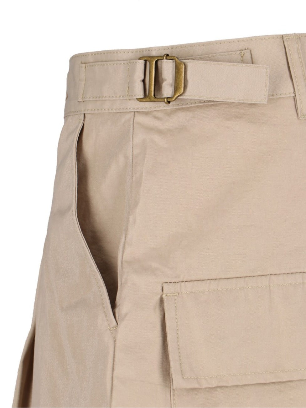 "Aoshi" Bermuda Shorts Beige