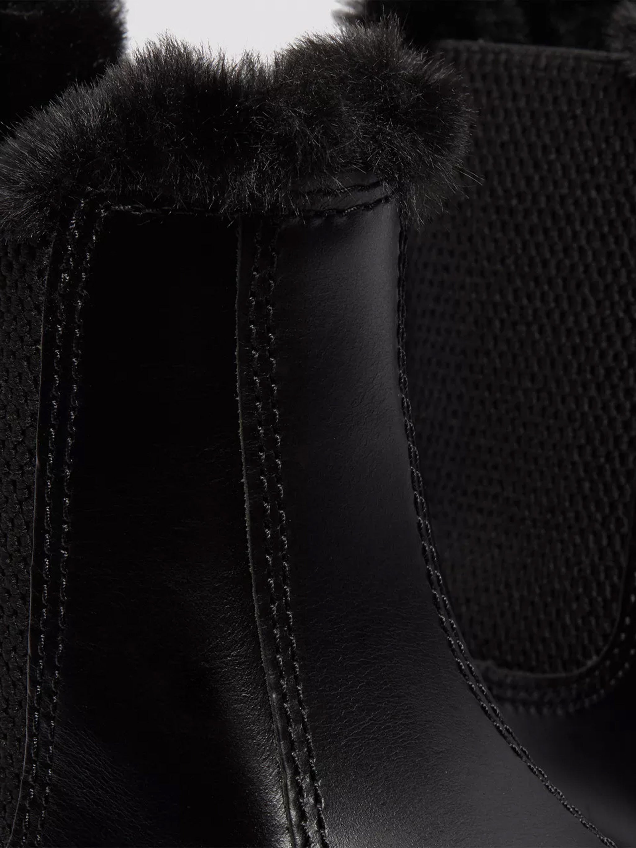 2976 Leonore Fur Lined Leather Boots