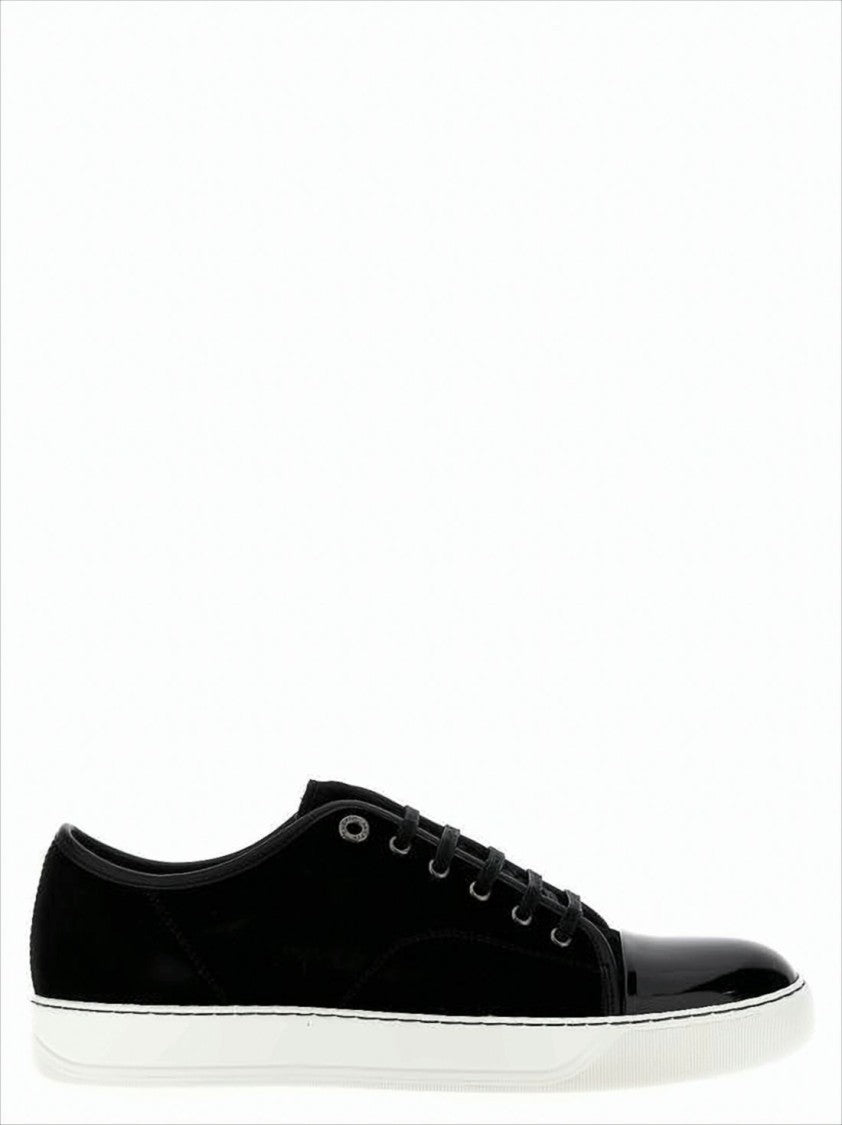 Black Sneakers with Toe Cap
