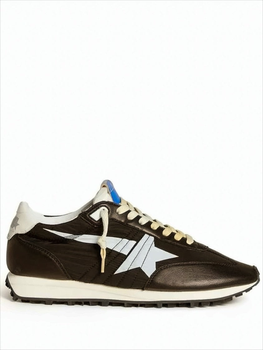 Low-Top Sneakers With Star Accents And Blue Label