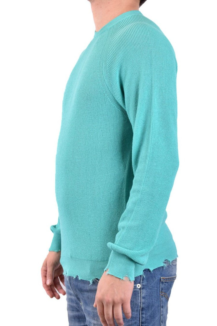 Long-Sleeved Green Sweater