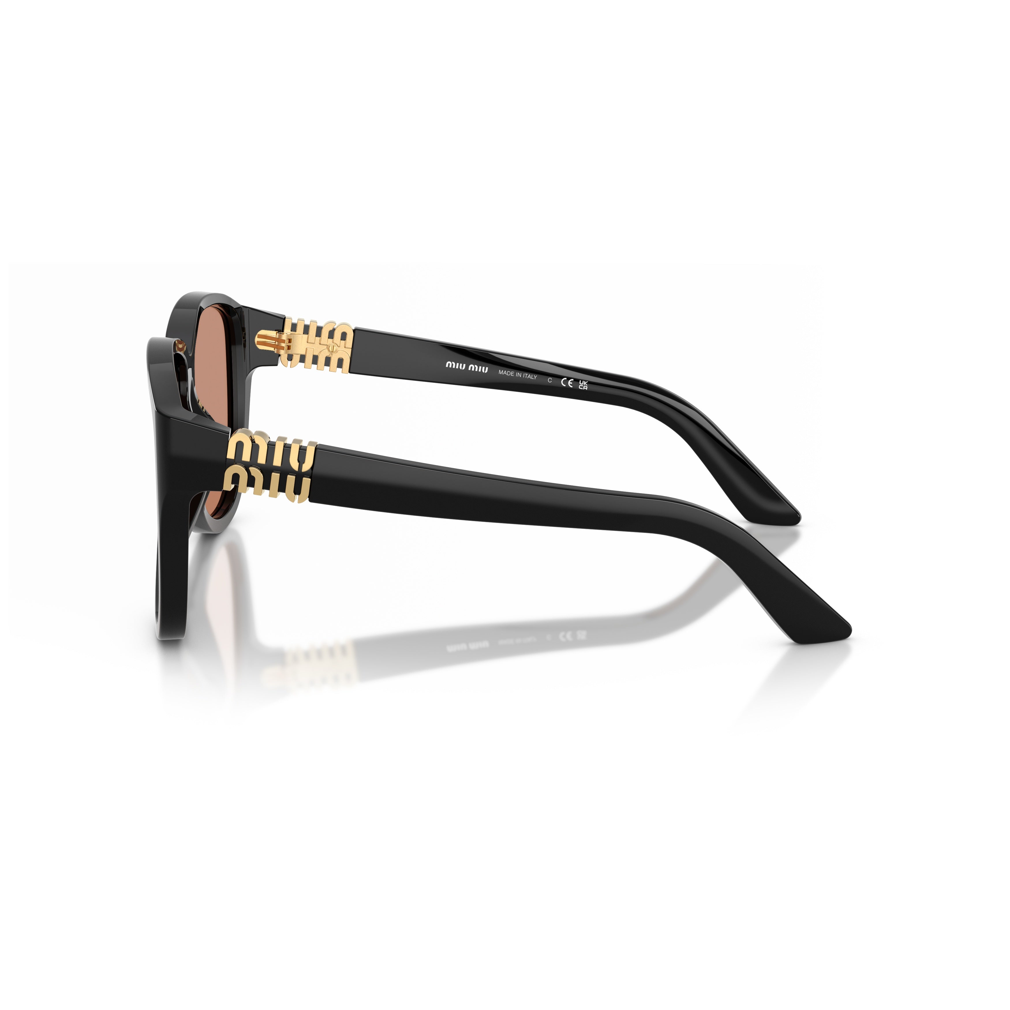 0mu A08s Oversized Square Frame Sunglasses