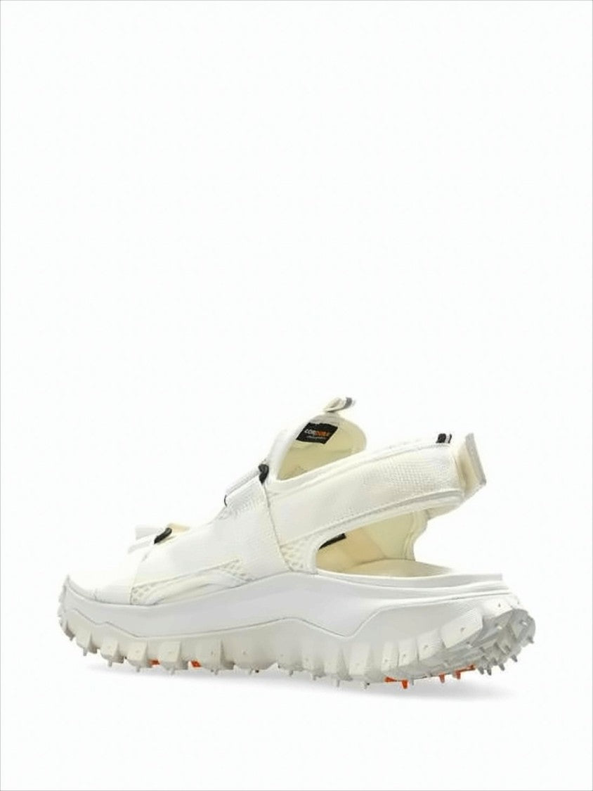 Rugged Textured White Sandals With Adjustable Straps