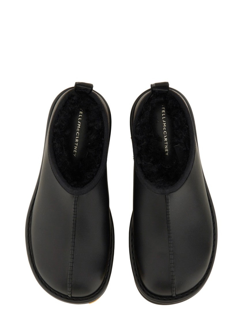 Sneak-Elyse Slipper