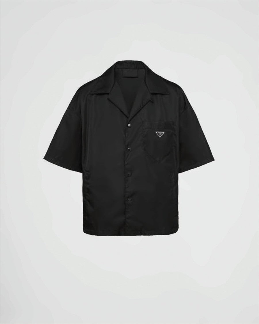 Short-Sleeved Shirt With Classic Collar And Chest Pocket