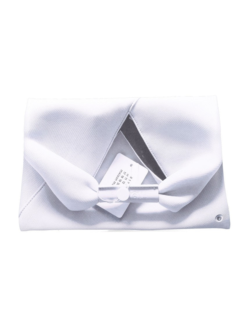 Trompe L`Oeil Japanese Clutch
