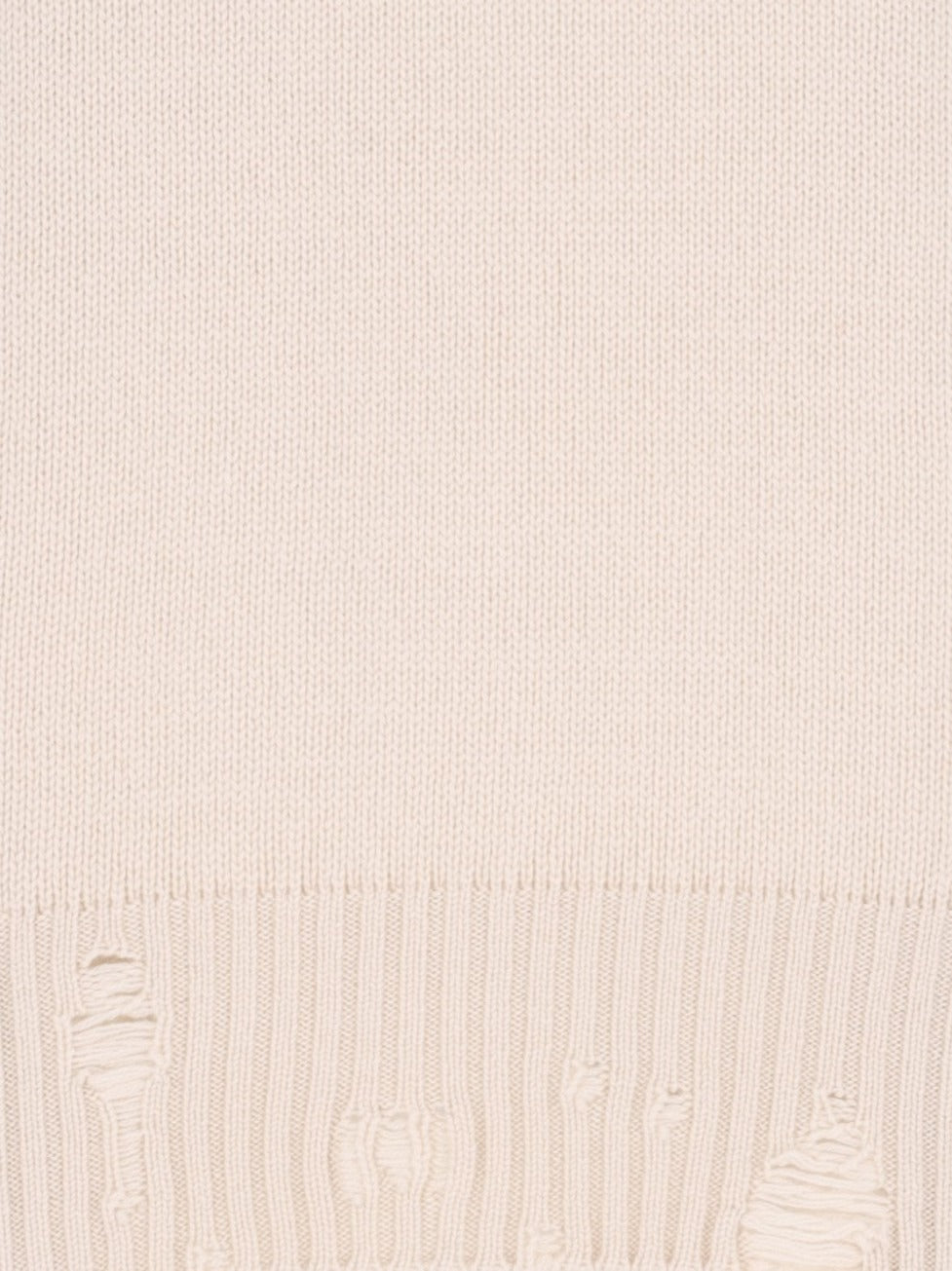 Destroyed Details Sweater In Cream Cashmere