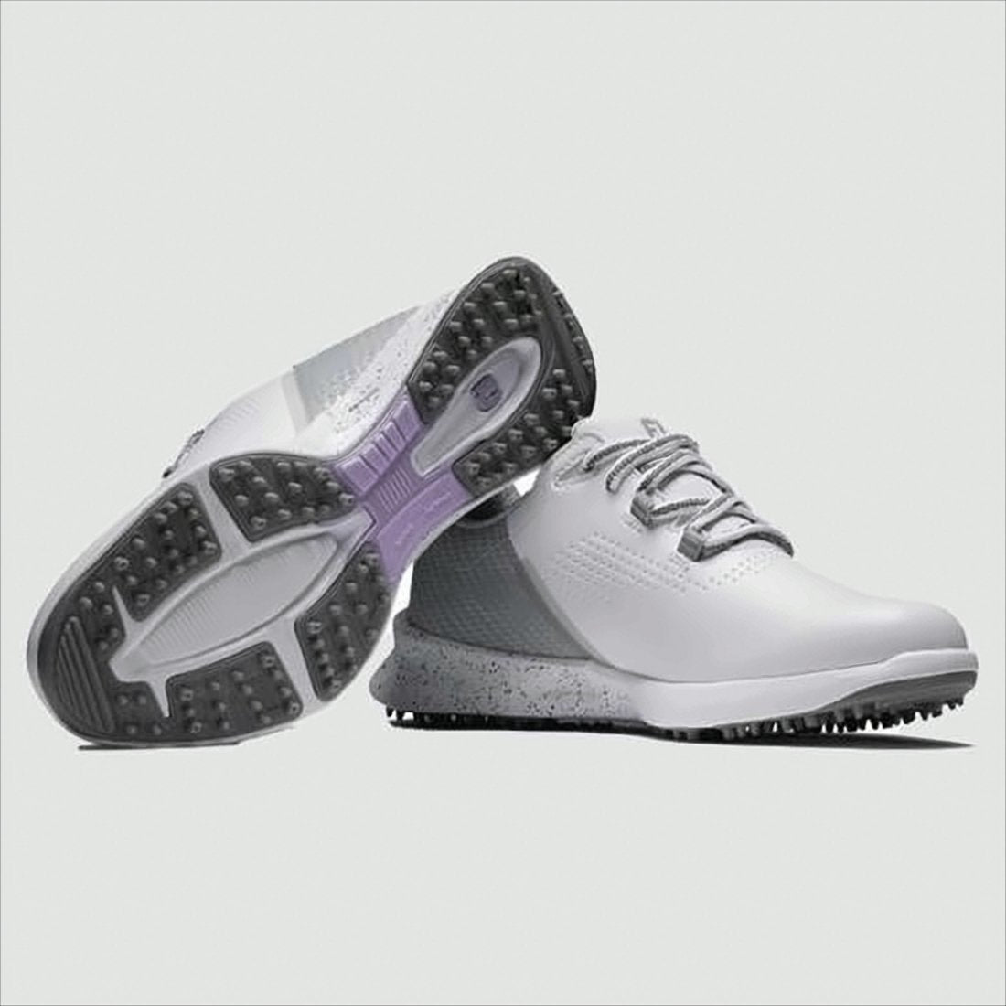 Sleek Low-Profile Sneakers with Textured Logo Panel