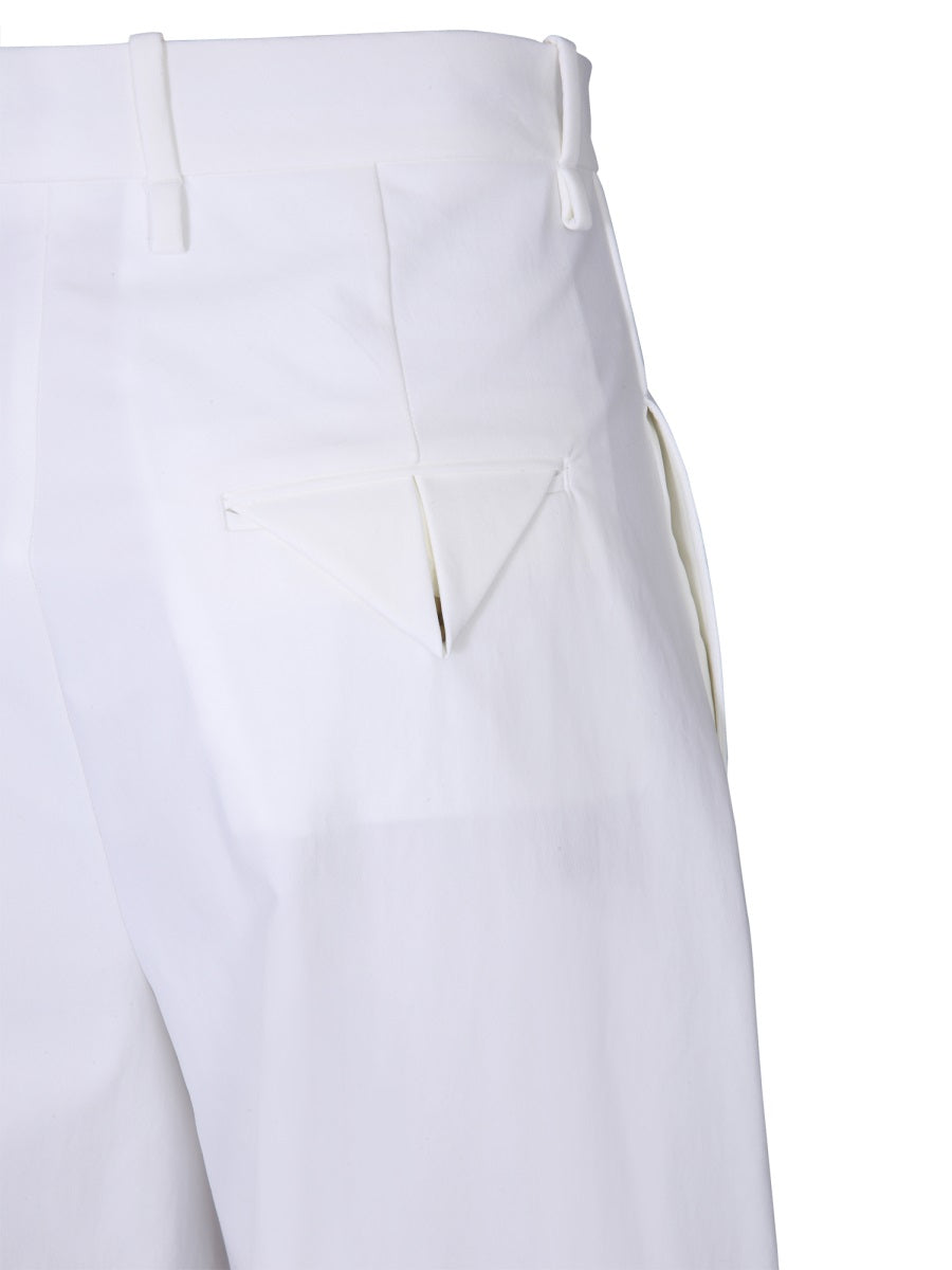 Flowing Wide-Leg Trousers with Front Zip Closure