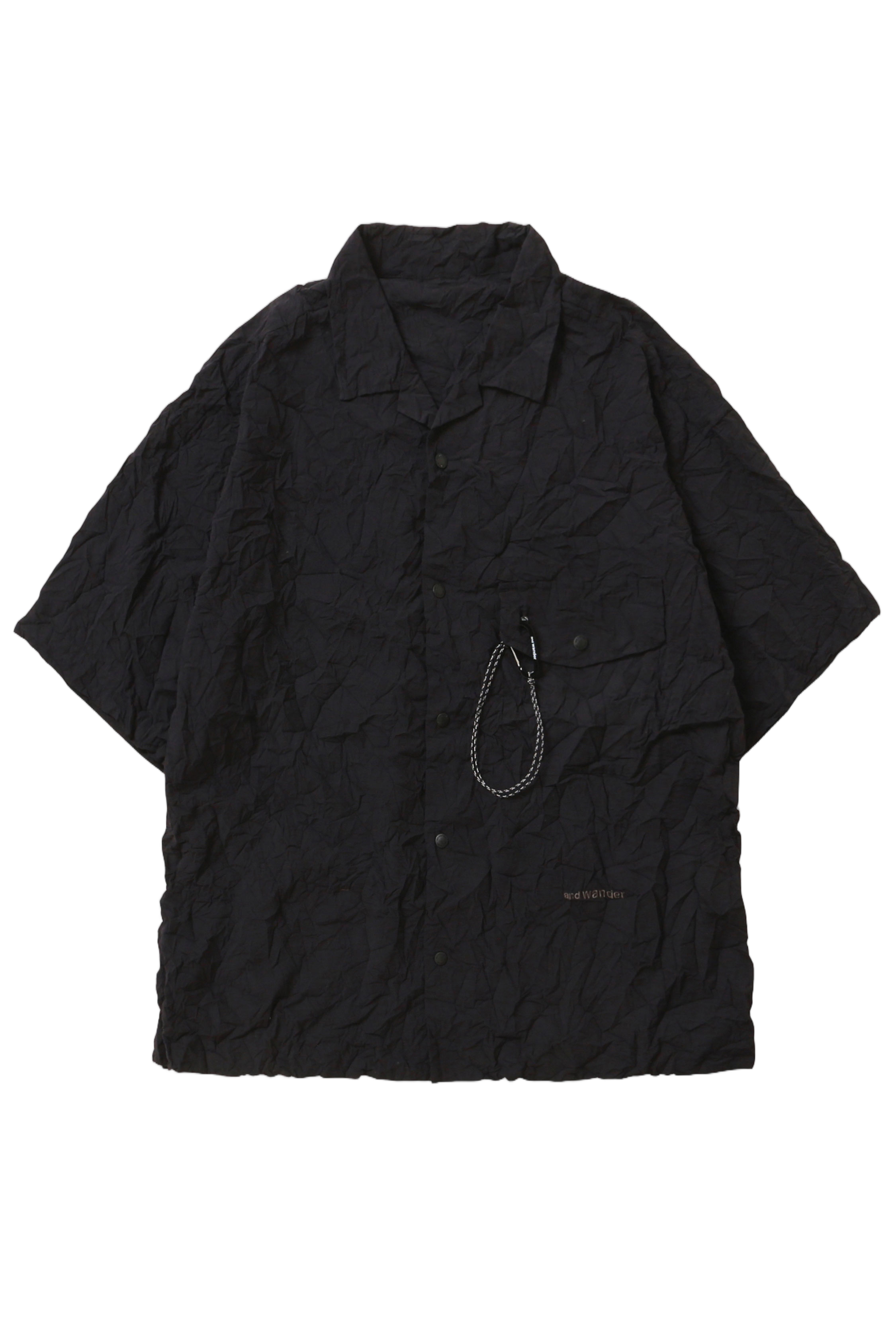 Short-Sleeved Casual Shirt with Functional Features
