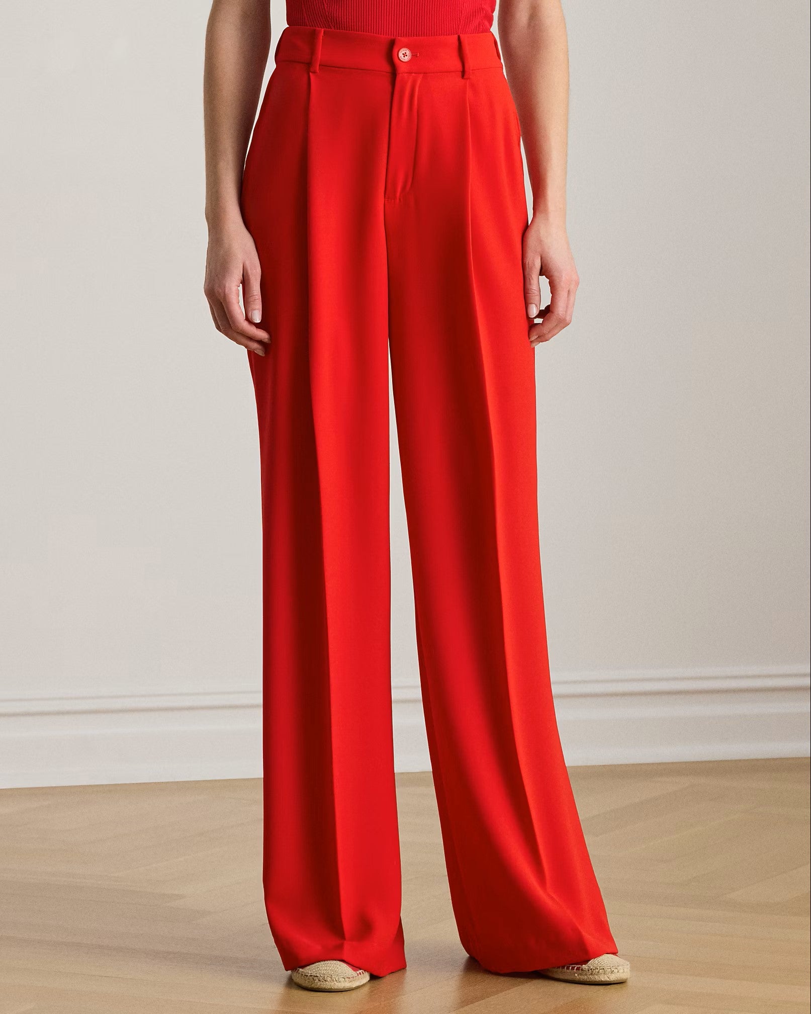 Red Kirahn Pleated Recycled Trousers