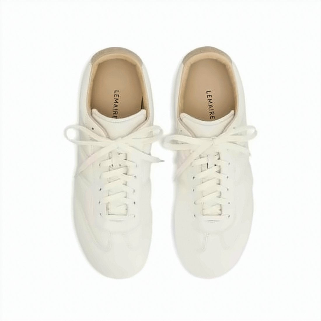 Low-Top Minimalist Sneakers in Smooth Lambskin Leather