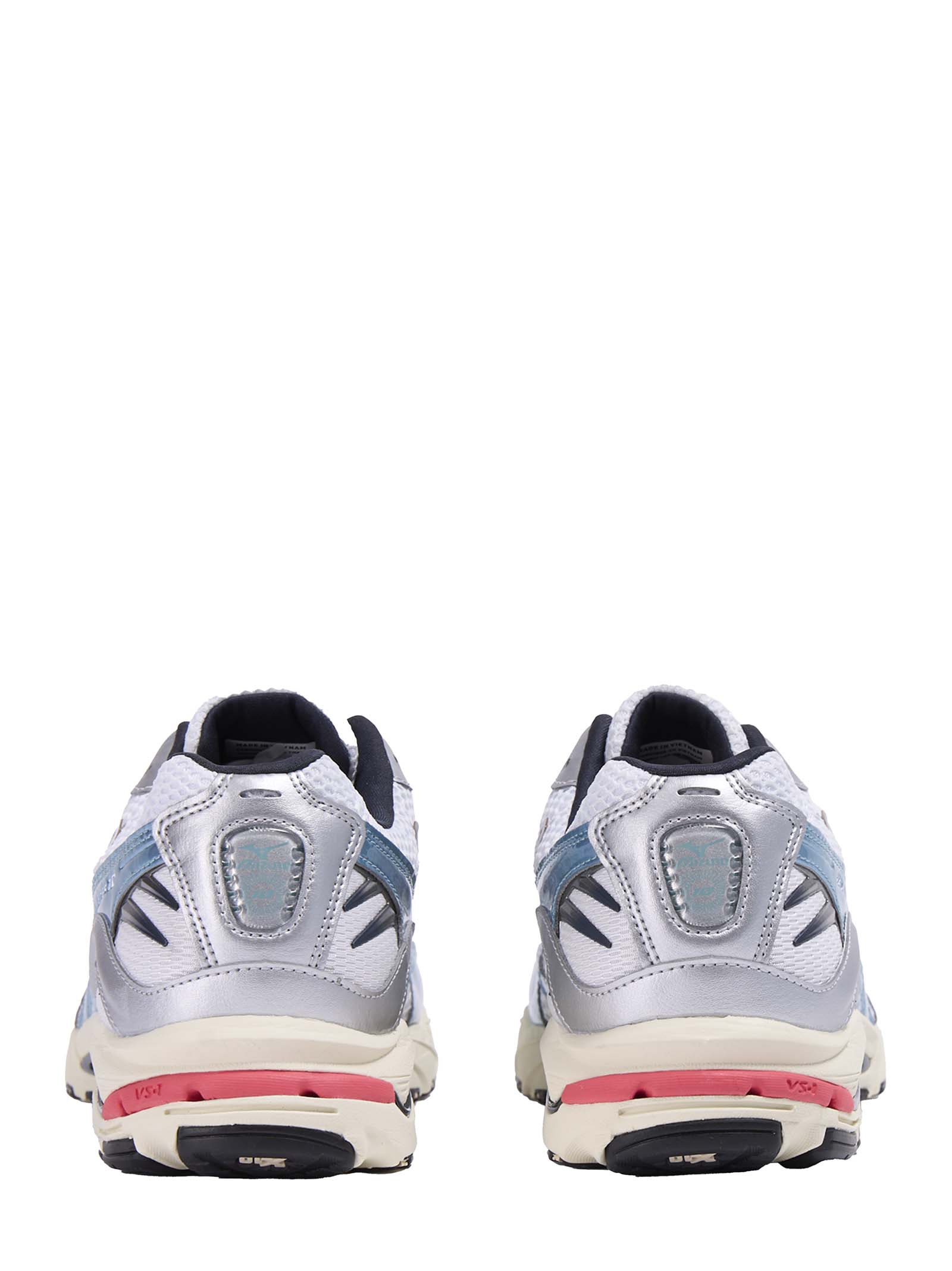 Breathable White Mesh Mizuno Wave Rider 10 Sneakers