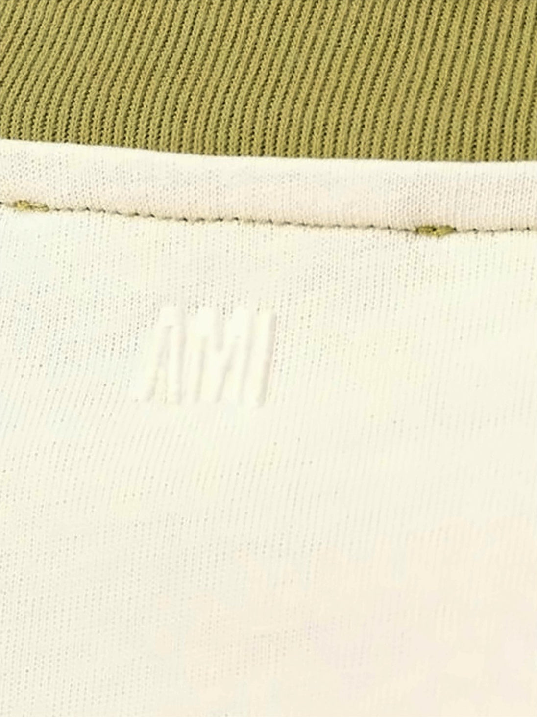 Raglan Short-Sleeved T-Shirt With Embroidered Bear Motif