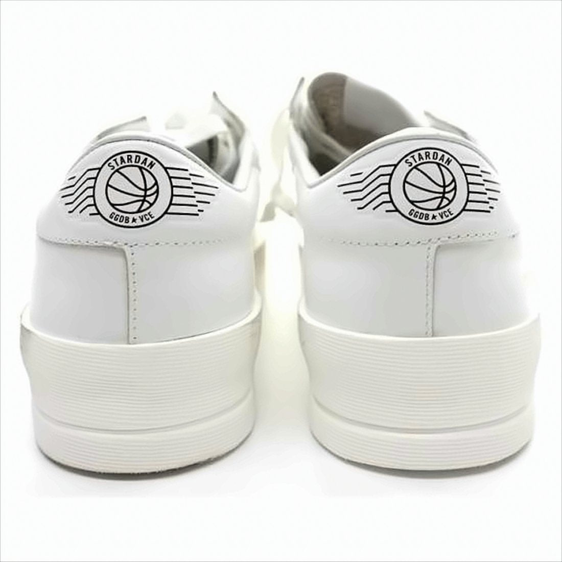 Low-Top Sneakers with Subtle Star Detail