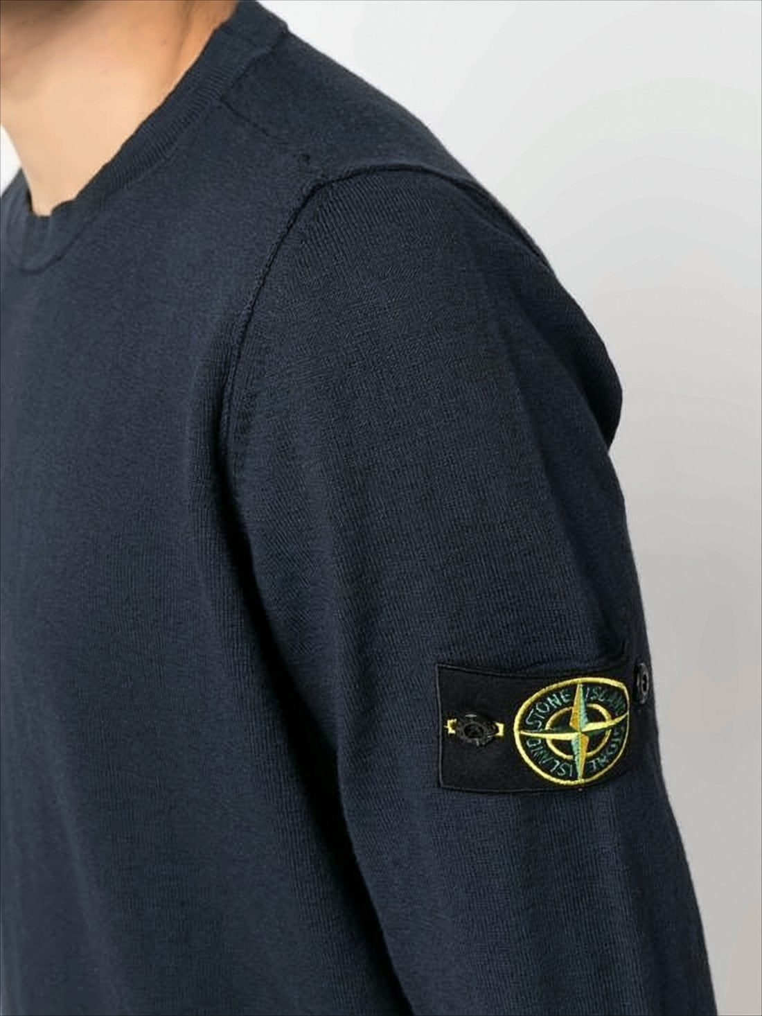 Textured Black Crew Neck Sweater With Distinctive Logo Patch