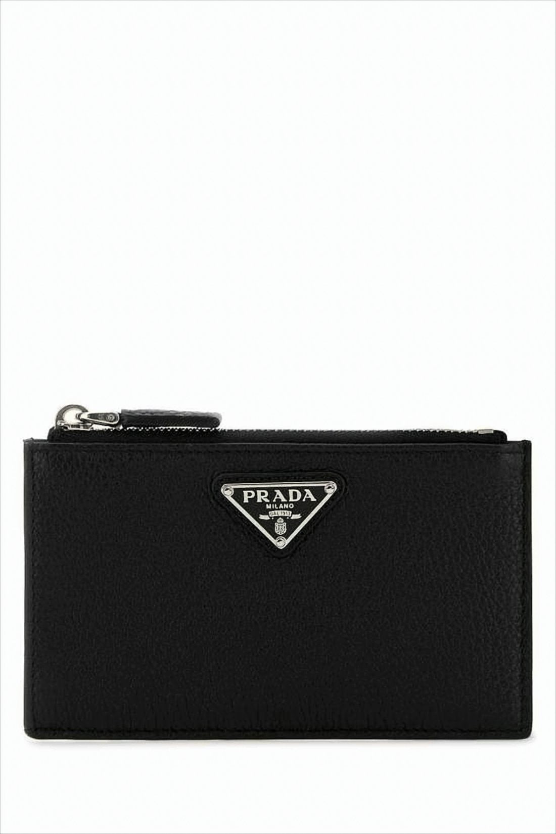 Textured Calf Leather Card Wallet with Zippered Closure
