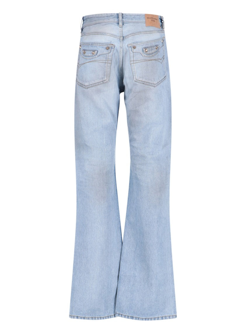 Straight-Leg Blue Denim Jeans With Traditional Five-Pocket Styling