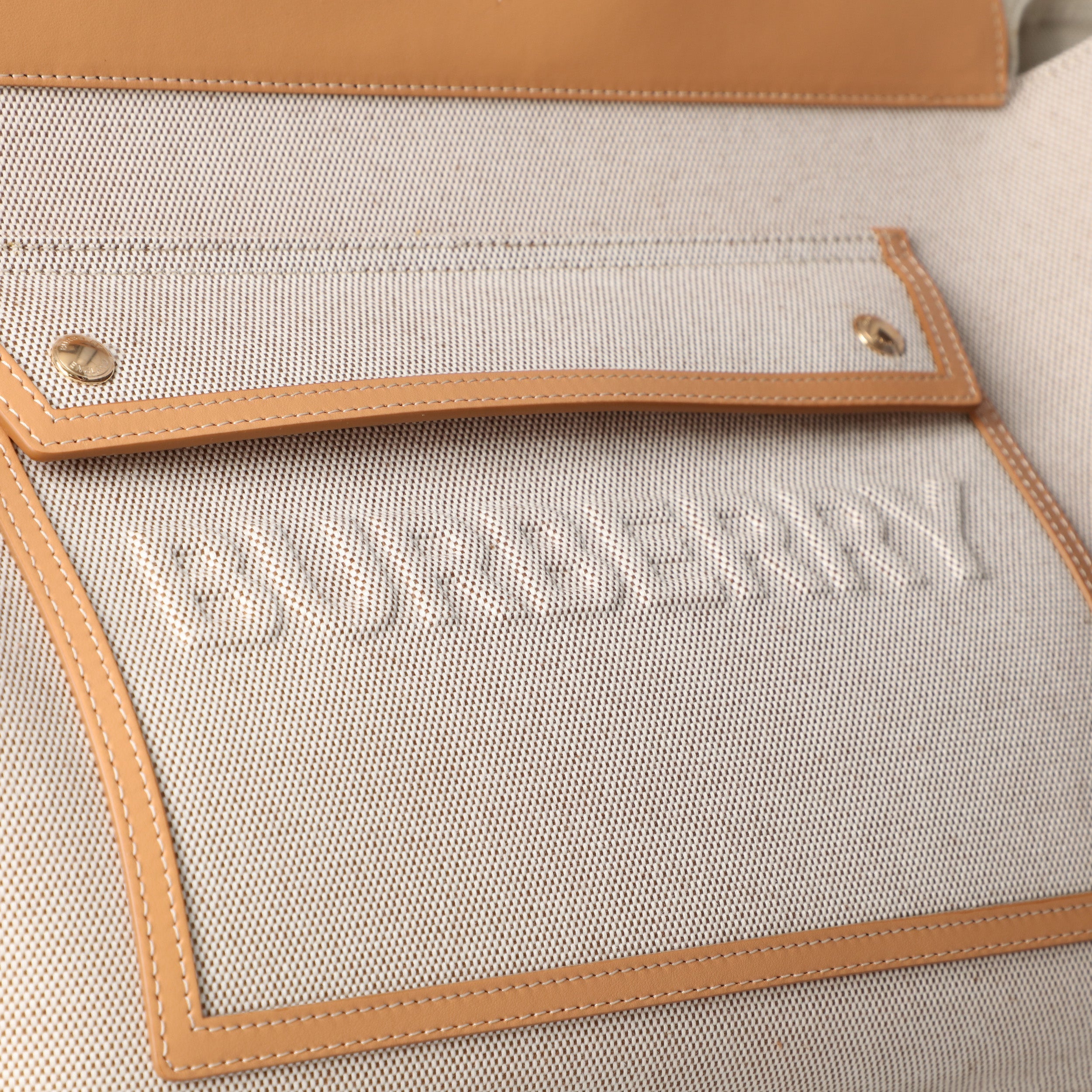 Soft Pocket Medium Tote Bag
