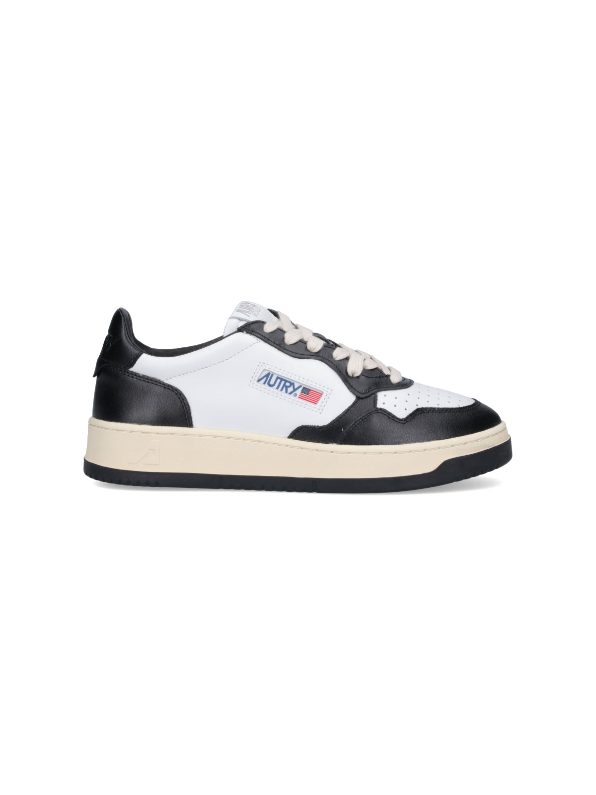 "Medalist" Low Sneakers, In White Leather