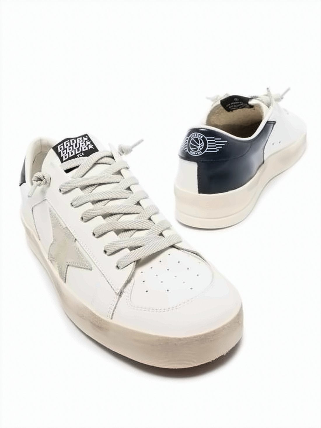 Low-Top Sneakers with Grey Star Detail