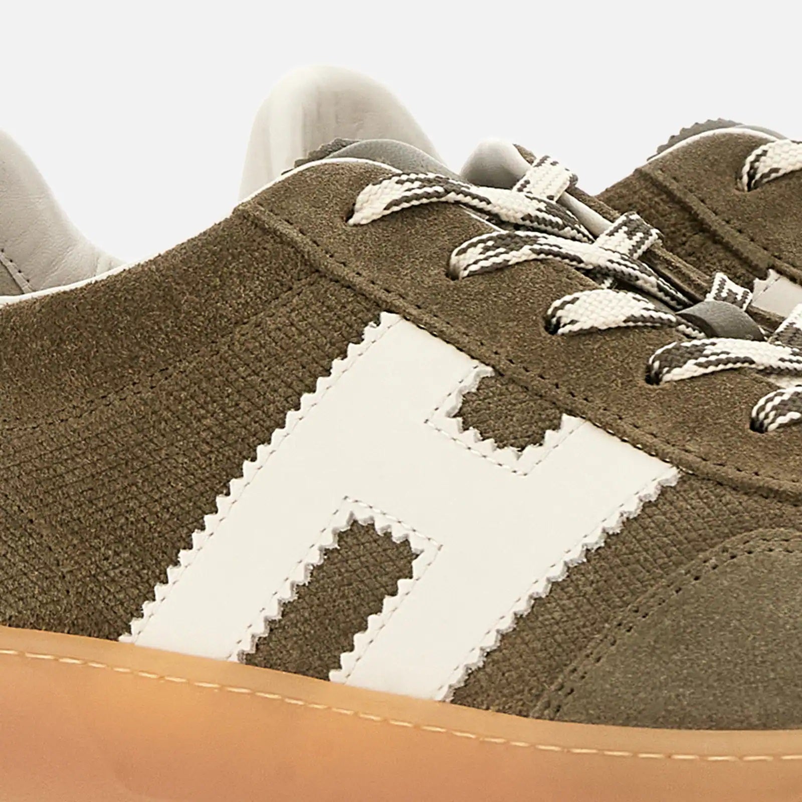 Cool Lace-Up Sneakers in Calfskin