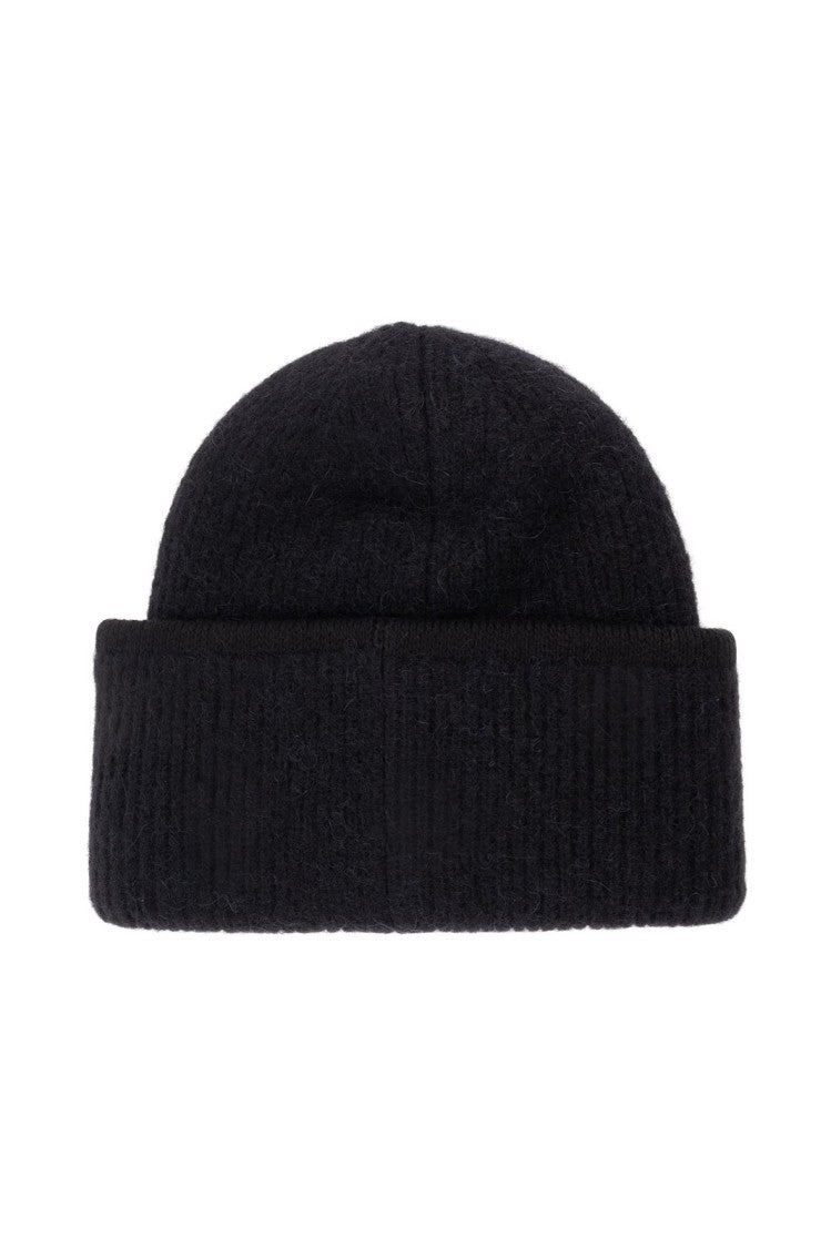 Ribbed Black Beanie Hat with Subtle Patch Detail