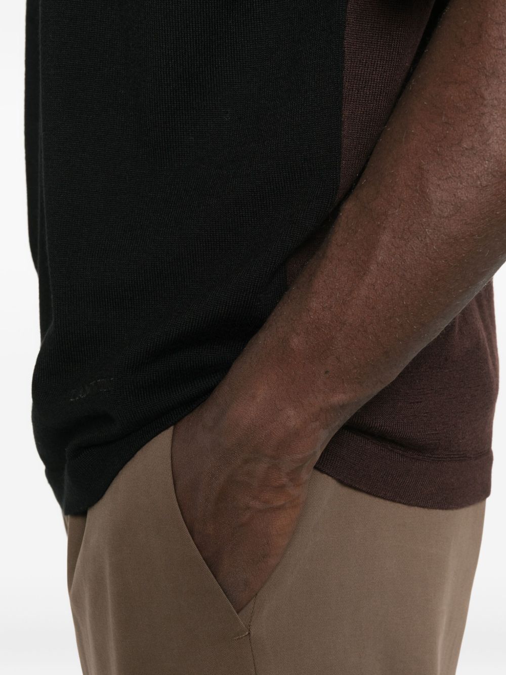 Contrasting Panel Cotton T-Shirt