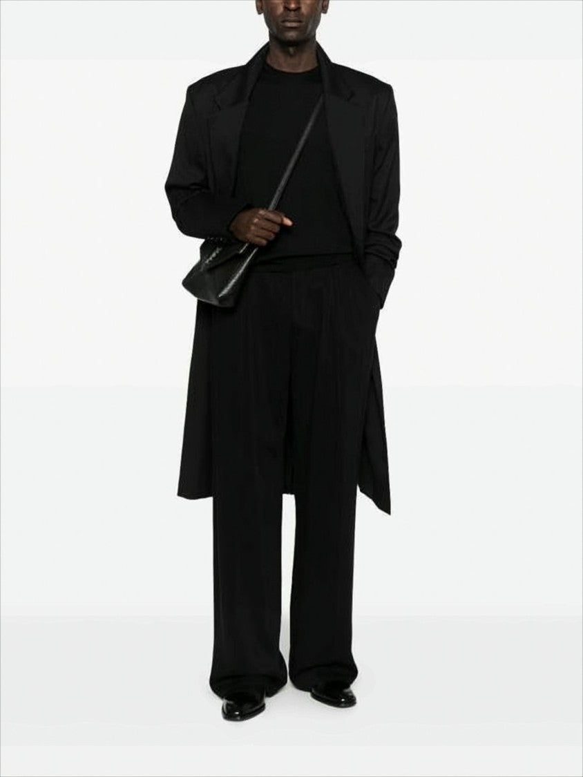Crew Neck Black Wool Sweater with Ribbed Detail