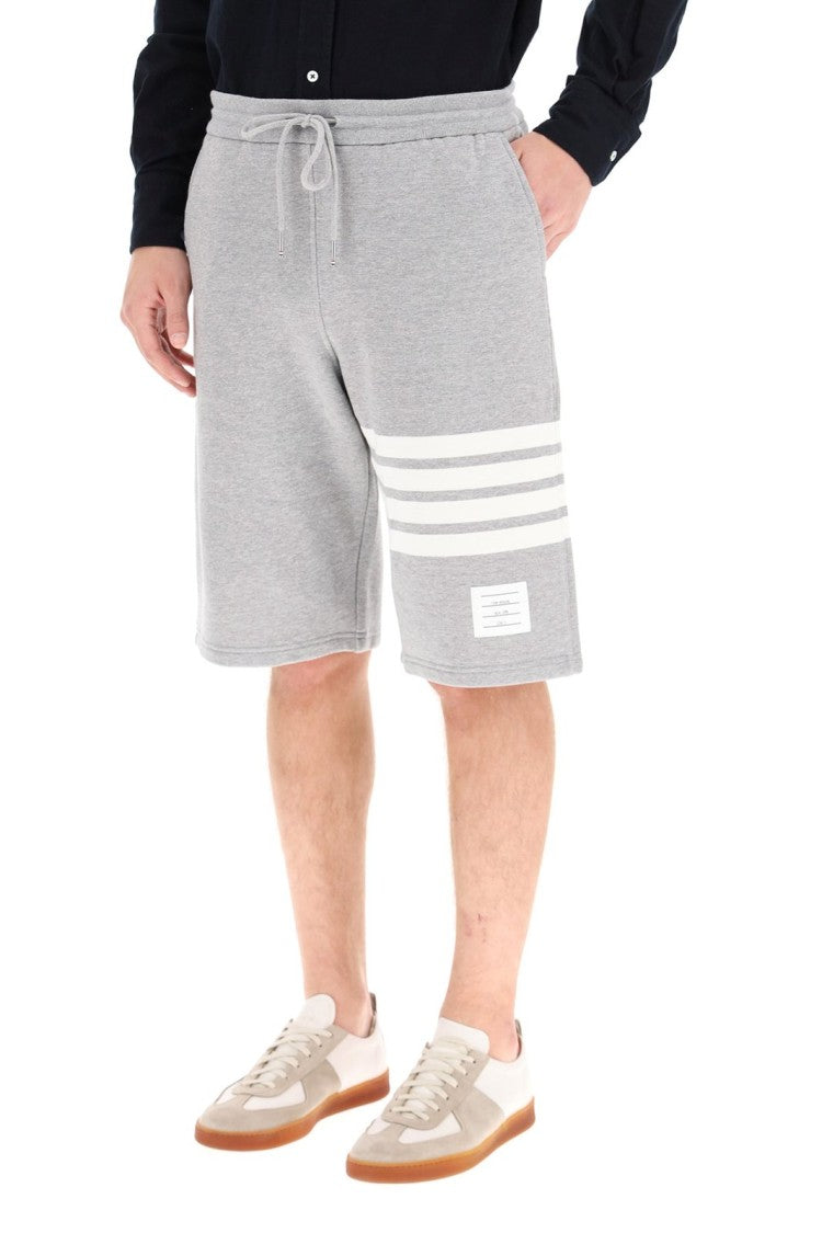 Tailored Grey Cotton Shorts With Practical Pockets