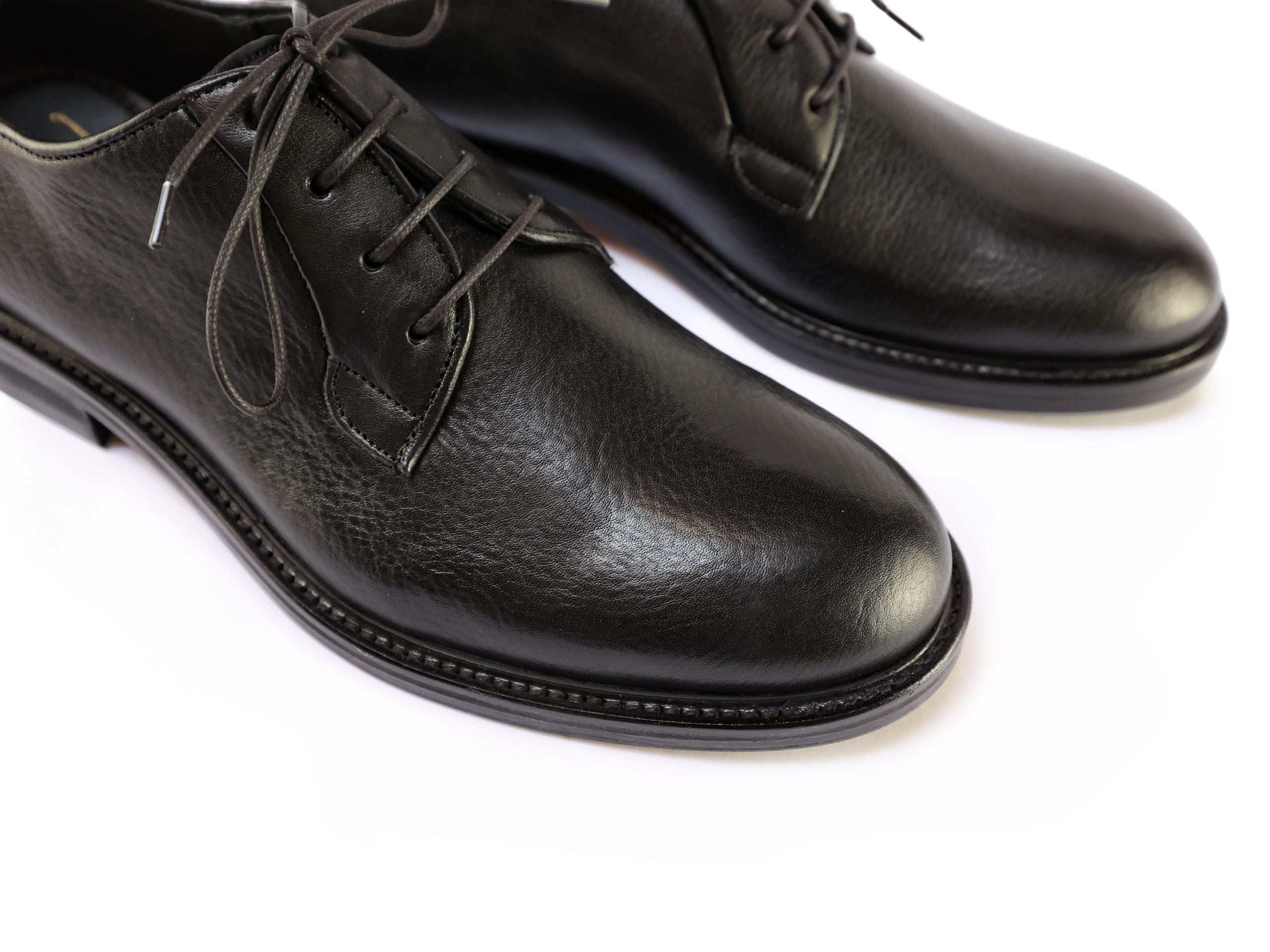 Derby Volpe Nero Lace-Up Shoes with Durable Sole