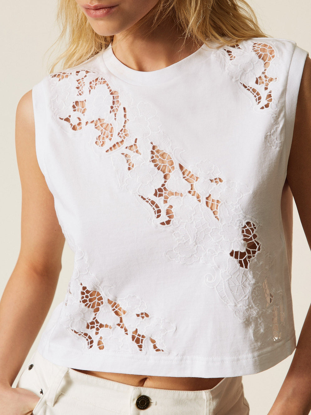 Intricate Floral Lace Cropped Top