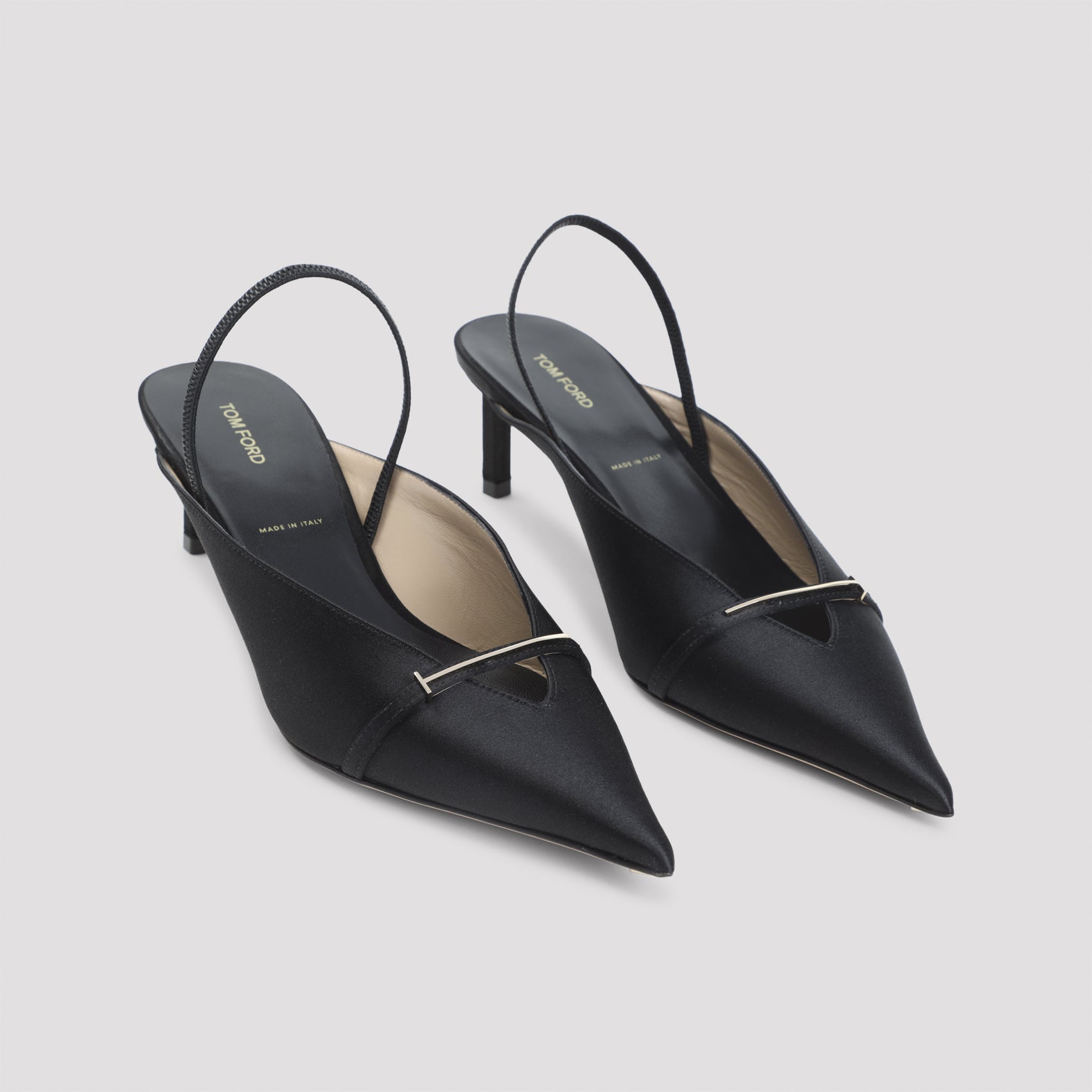 Pointed-Toe Muless with Subtle Metallic Accent