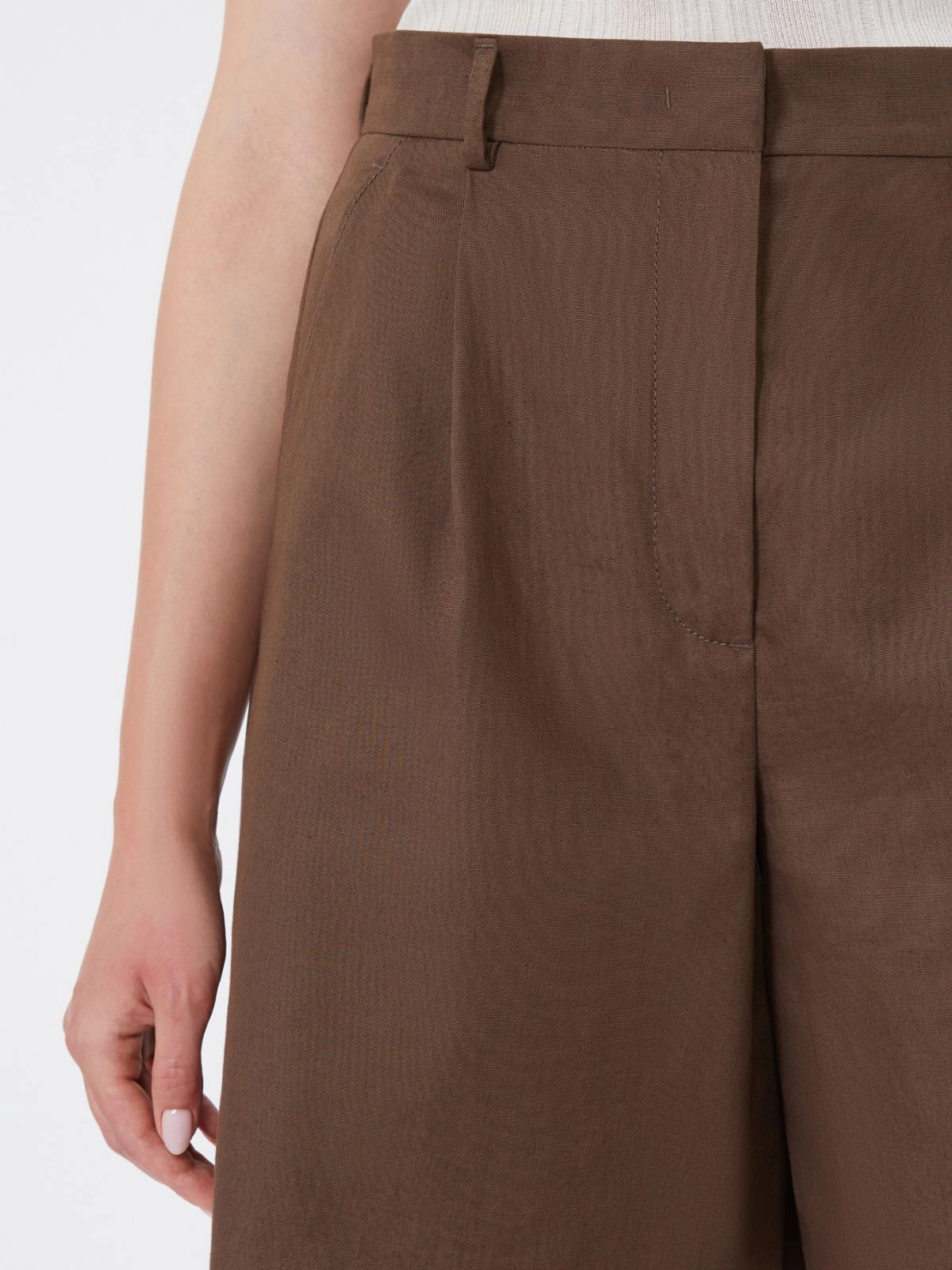 High-Waisted Tailored Shorts with Flared Leg