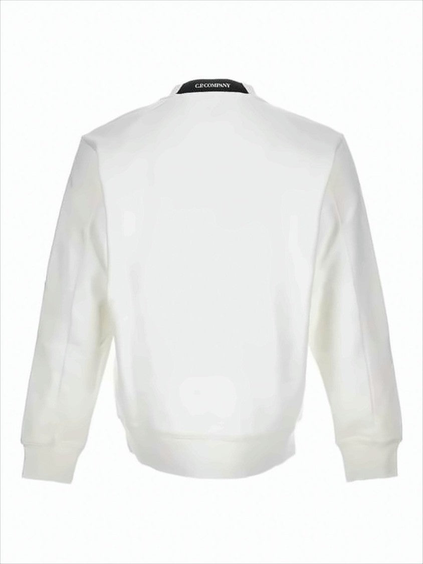 Long-Sleeve Minimalist Cotton T-Shirt With Zippered Pocket