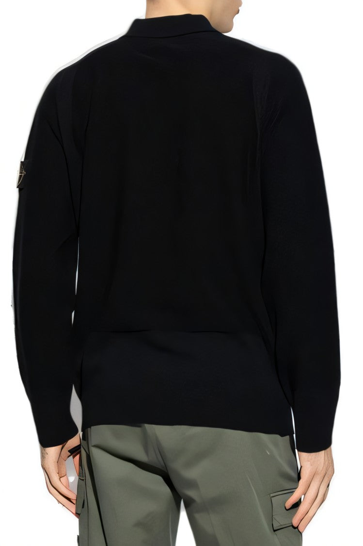 Black Turtleneck With Zippered Collar And Ribbed Detailing