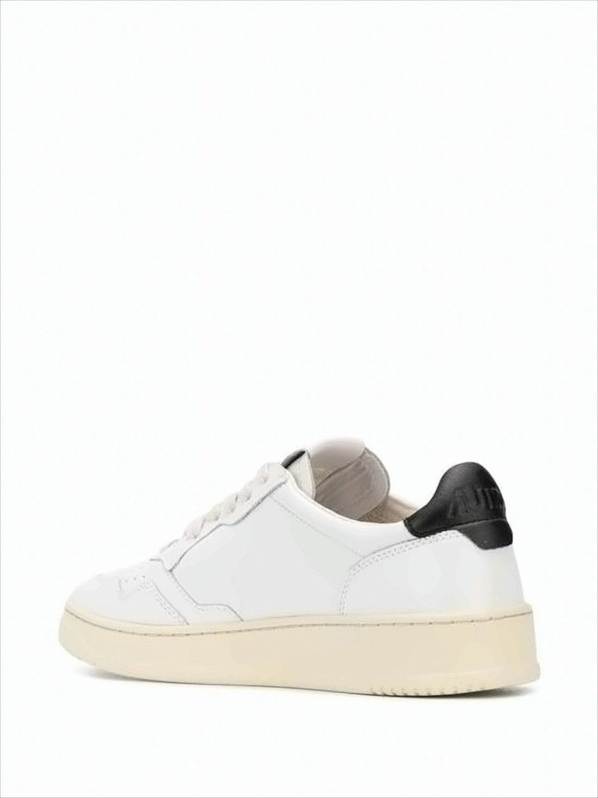Low-Top White Leather Sneakers with Breathable Perforations