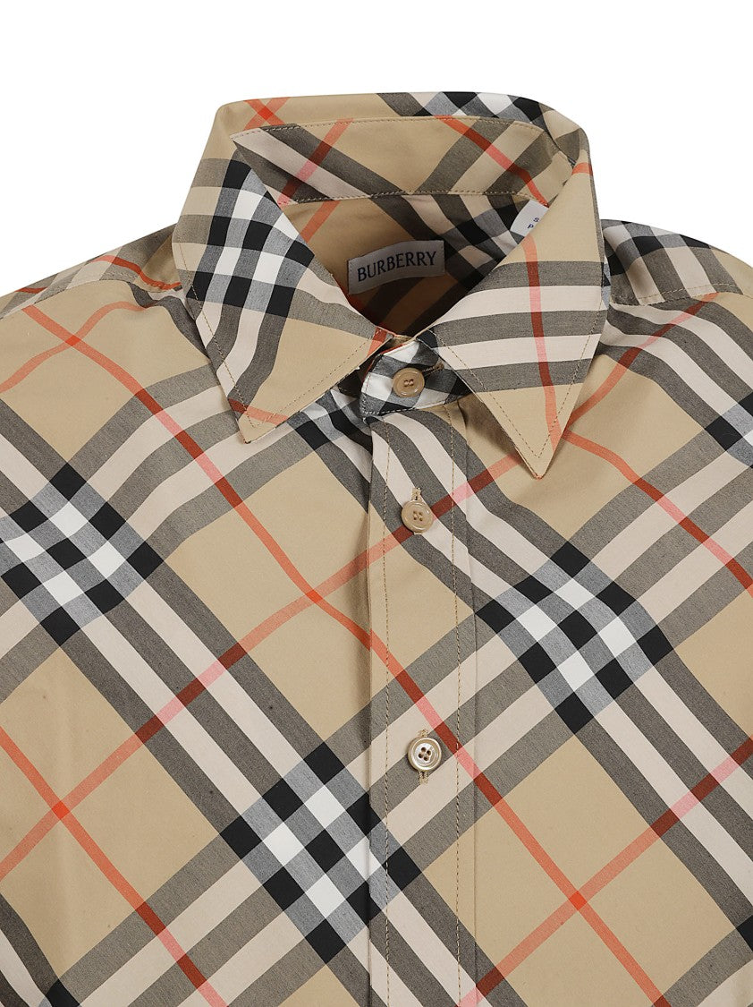 Plaid Button-Down Shirt With Long Sleeves