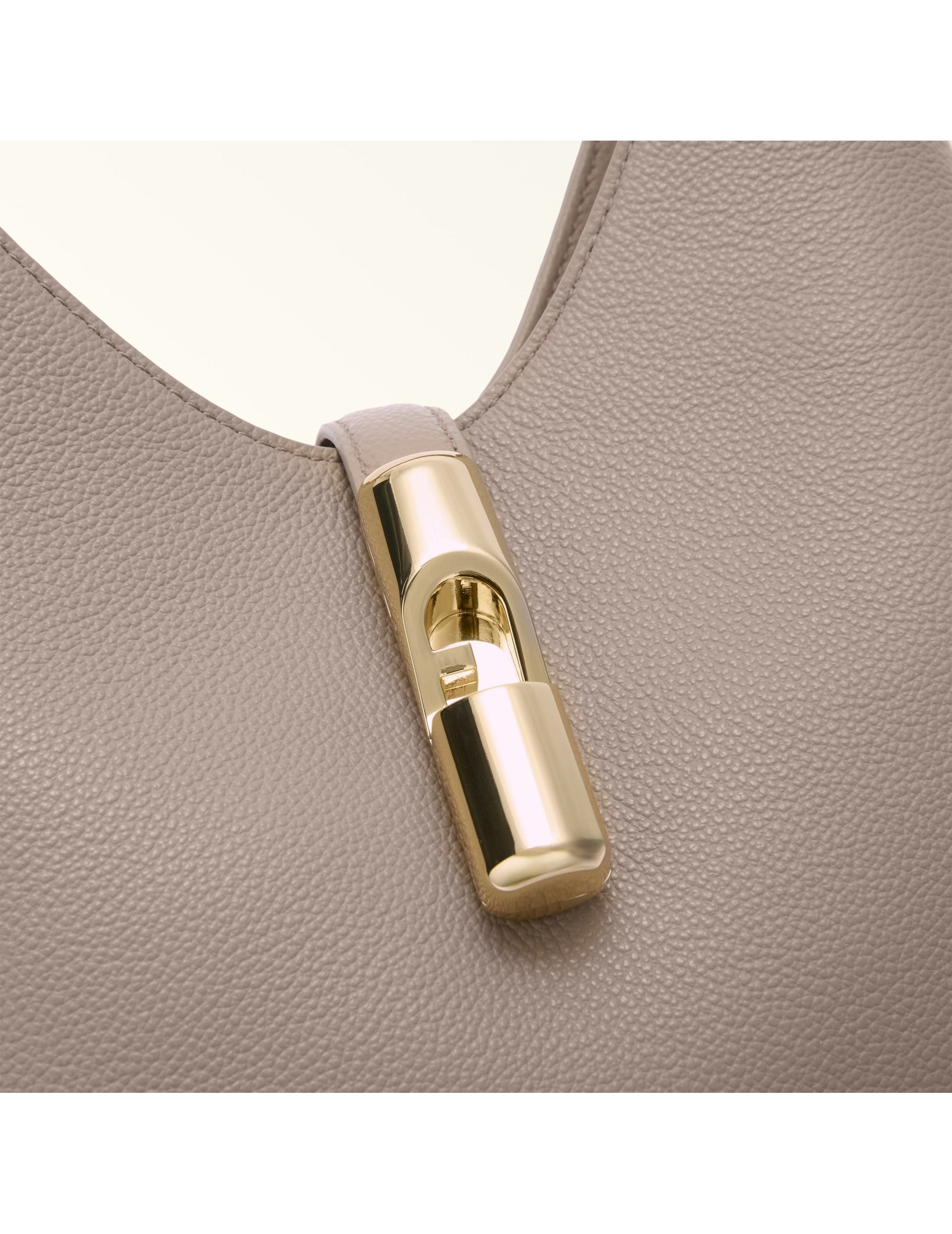 Structured Hobo Bag in Smooth Linen Calfskin Leather
