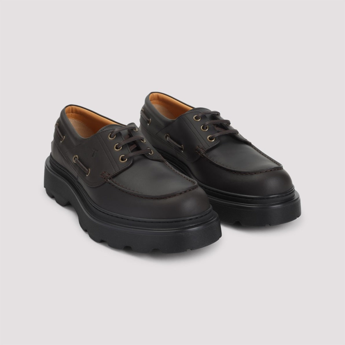 Classic Brown Leather Laced Shoes