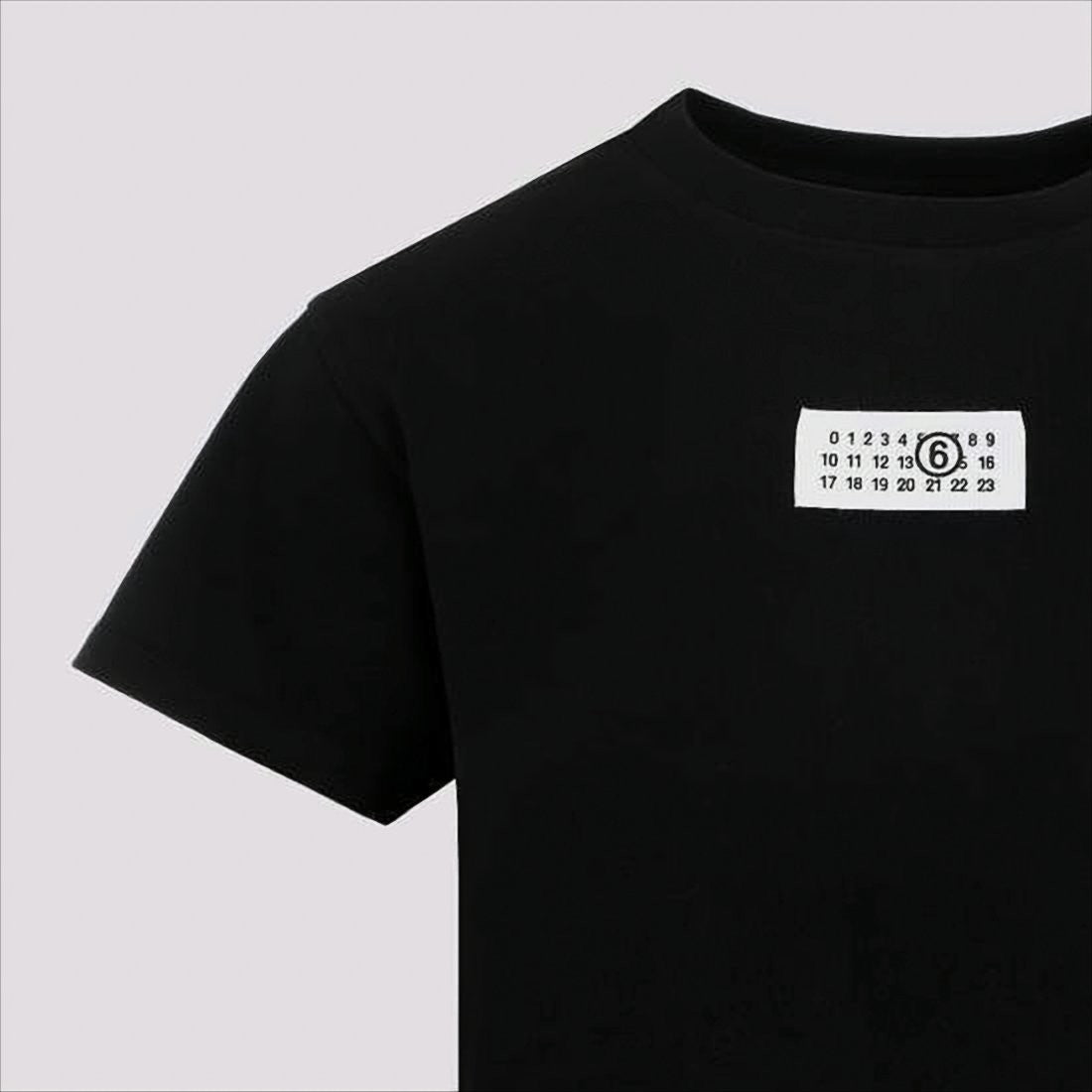 Fitted Short-Sleeve T-Shirt with Minimal Patch Logo