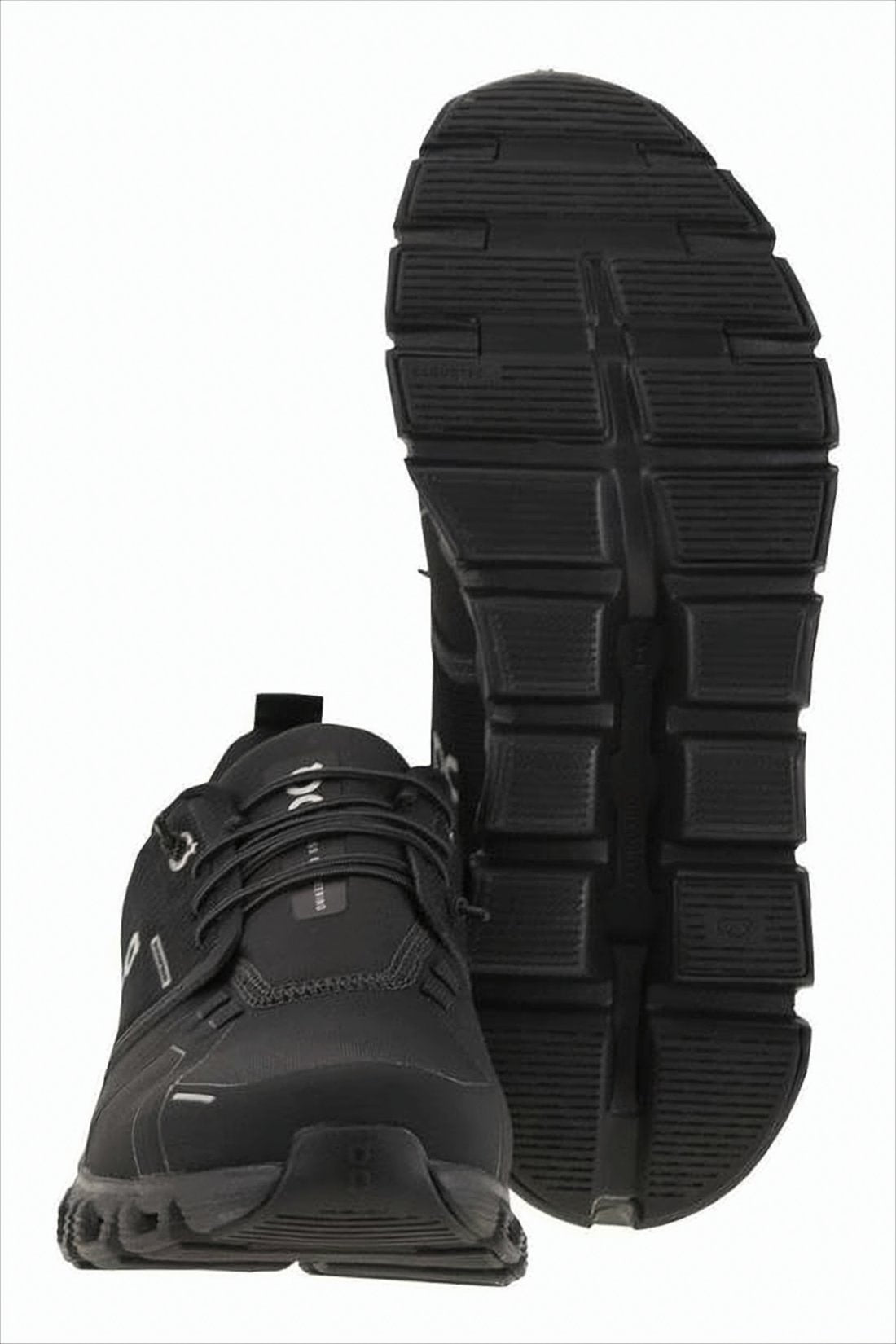Breathable Mesh Sneakers with Distinctive Segmented Sole