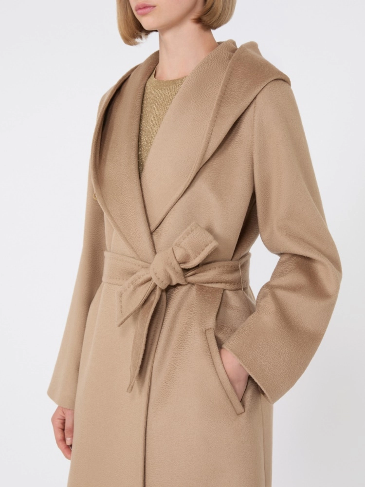 Classic Fit Short Coat With Draped Collar