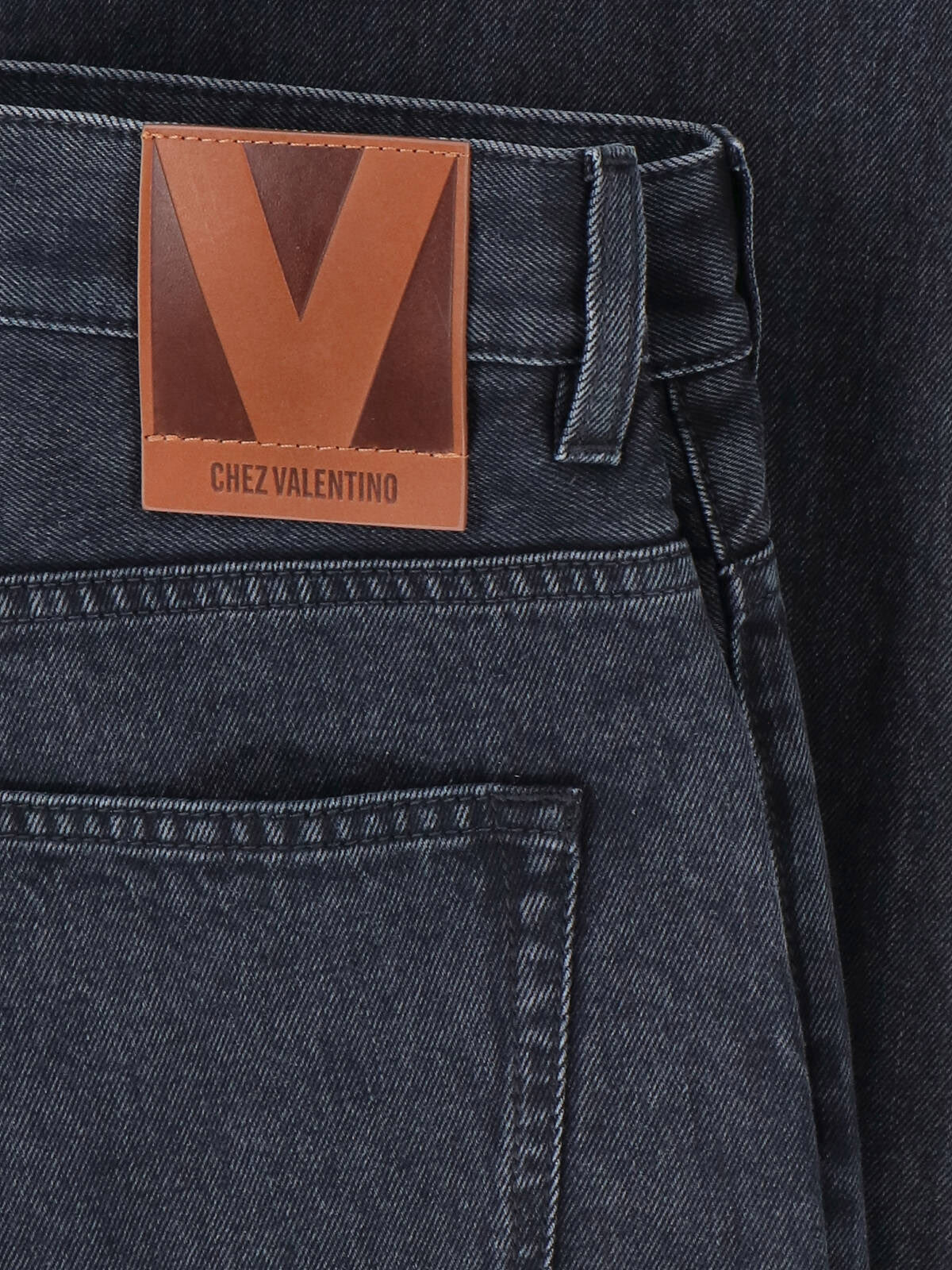 Straight-Leg Black Denim Jeans with Logo Patch